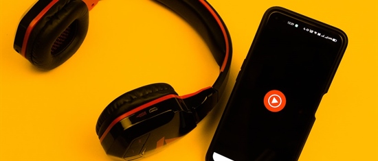 6 Successful Audiobook Collaborations